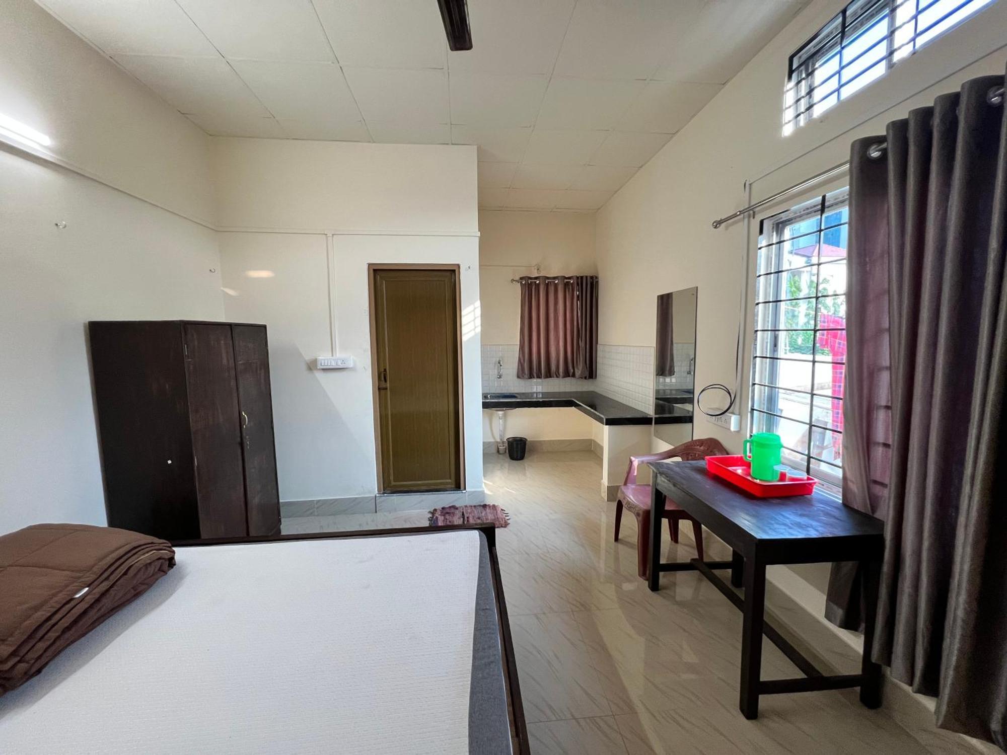 Atithya Lodge グワーハーティー エクステリア 写真